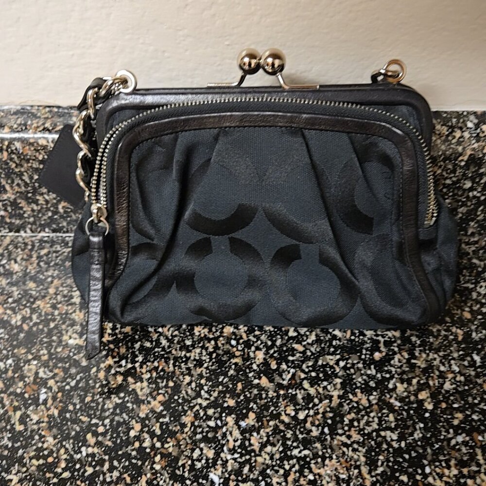 Vintage Coach Parker kisslock purse